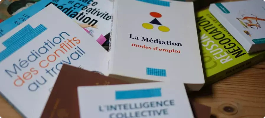 Livres et ressources sur la médiation, les conflits au travail, l'intelligence collective et la négociation.